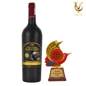 Vang Macht Wine Sorrento